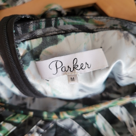 Parker Tropical Print Dress - Picture 5 of 8